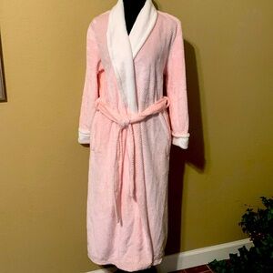 Carole Hochman Pink Plush Robe
